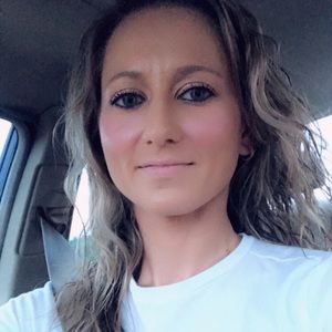 Meet your Posher, Hana